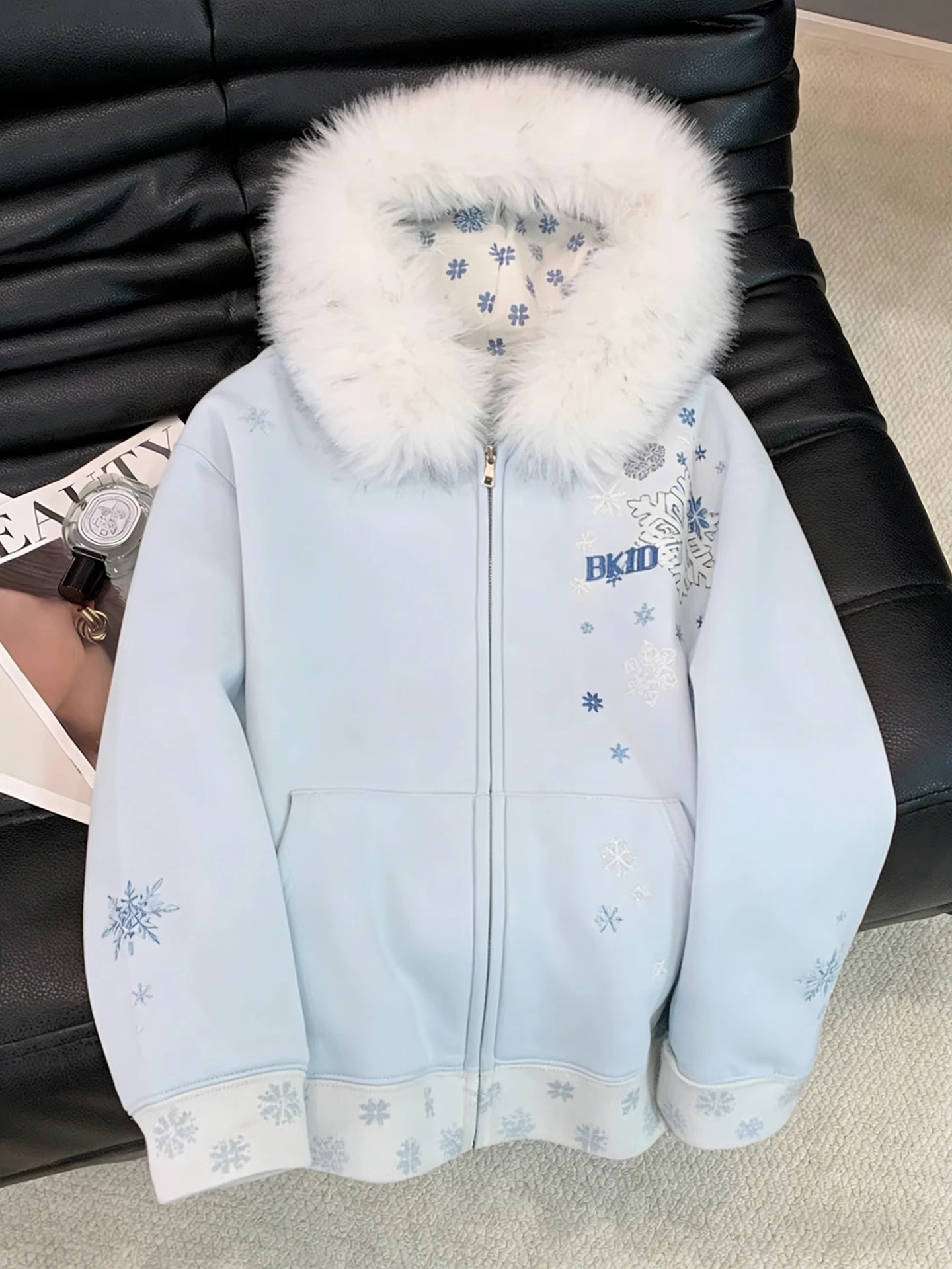 

Ретро-кардиган с капюшоном и меховым воротником в виде снежинок, женский, весенне-осенний, в корейском стиле, свободный крой, стройнящий, модный топ