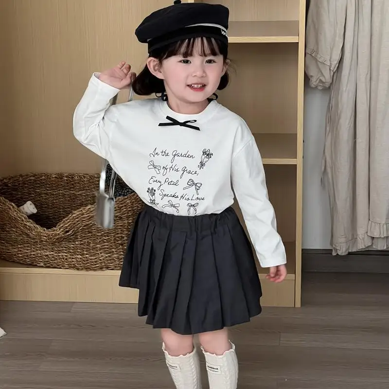 

2025 Spring Summer New Children Long Sleeve T Shirts Letter Print Girls Cute Bow Bottoming Shirts Baby Cotton Tees Kids Clothes