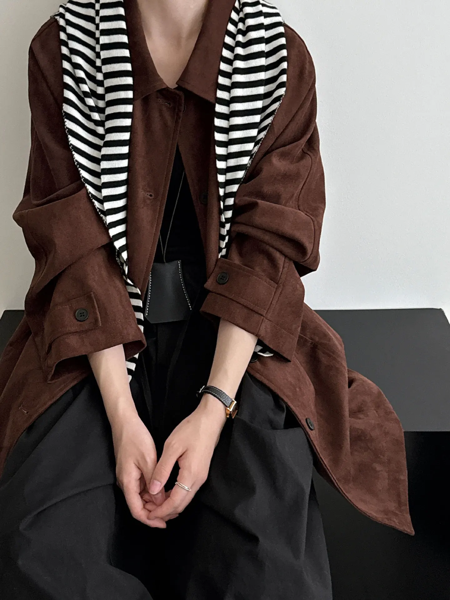 SuperAen Estilo Europeu e Americano Feminino Nova Moda 2025 Blazer de Manga Comprida de Cor Sólida