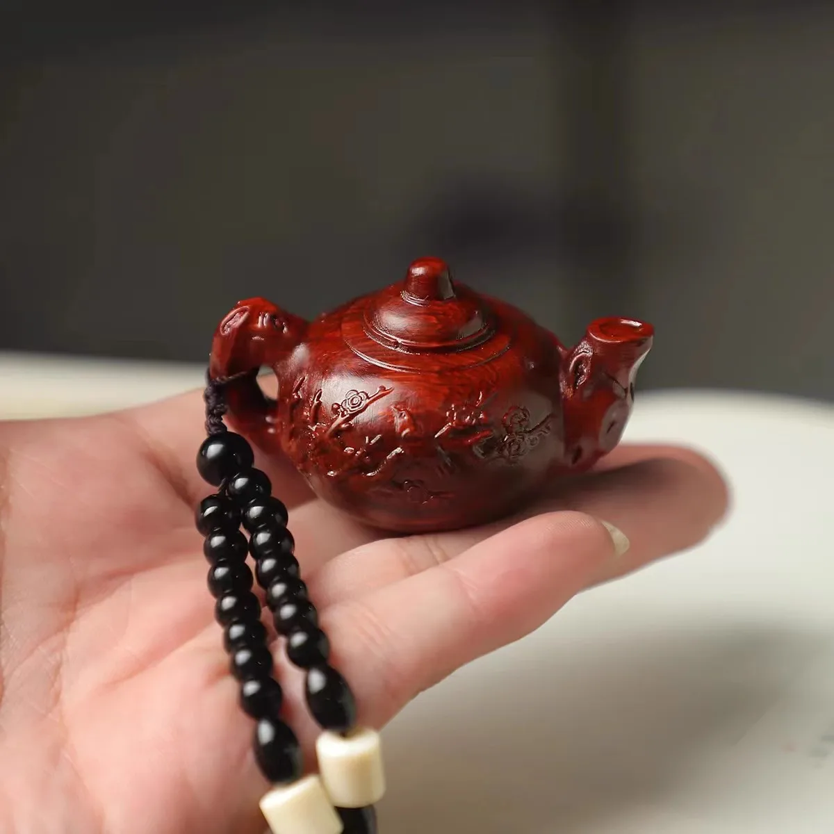 

Authentic Little Leaf Red Sandalwood Handle Pot, Men's Carrying Handle, Wooden Carved Key Pendant and Decoration