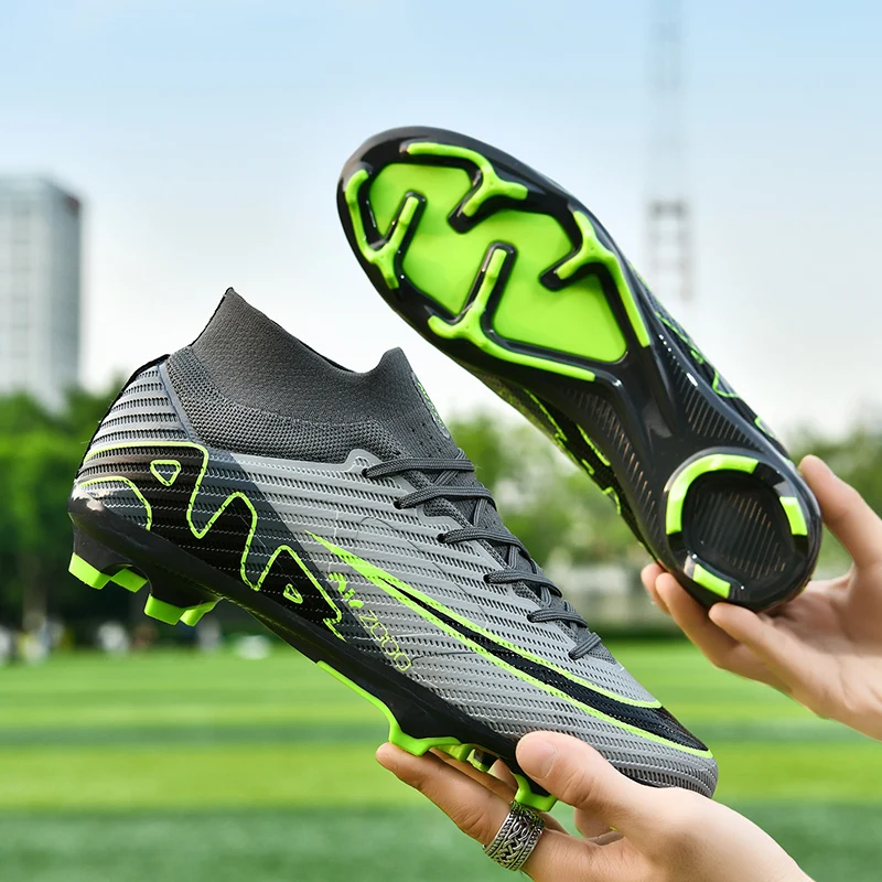 8528 Ultralight Mens Soccer Shoes High Quality Non-Slip Turf Soccer Cleats TF/FG Training Football Sneaker Chuteira Campo 35-45