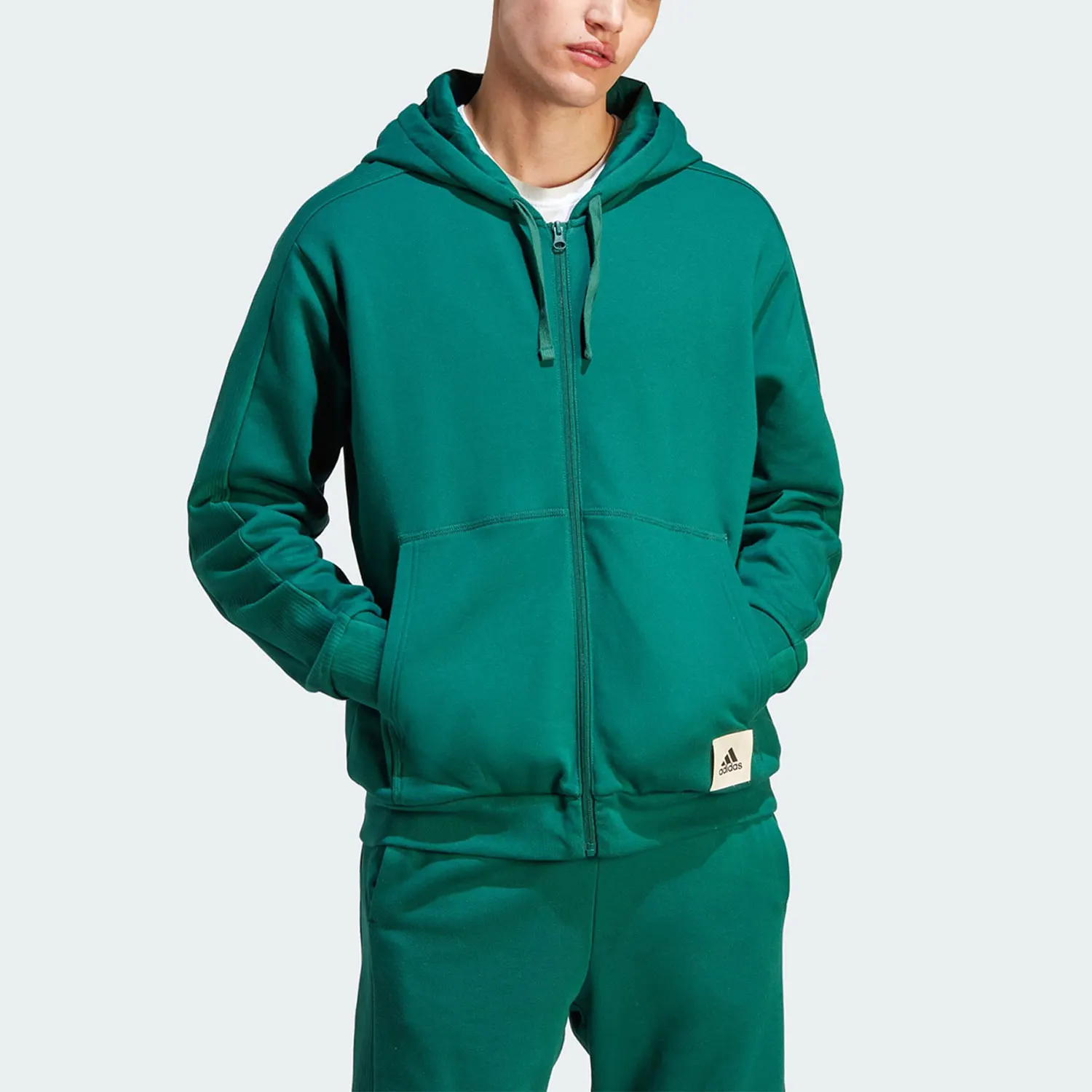 

Оригинальная новая мужская трикотажная флисовая спортивная куртка с капюшоном Adidas IQ3427