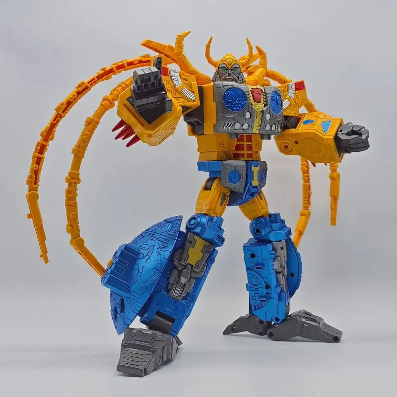 Thumbnail 2 - #22 Best Transforming Robot Toys to Buy In 2026