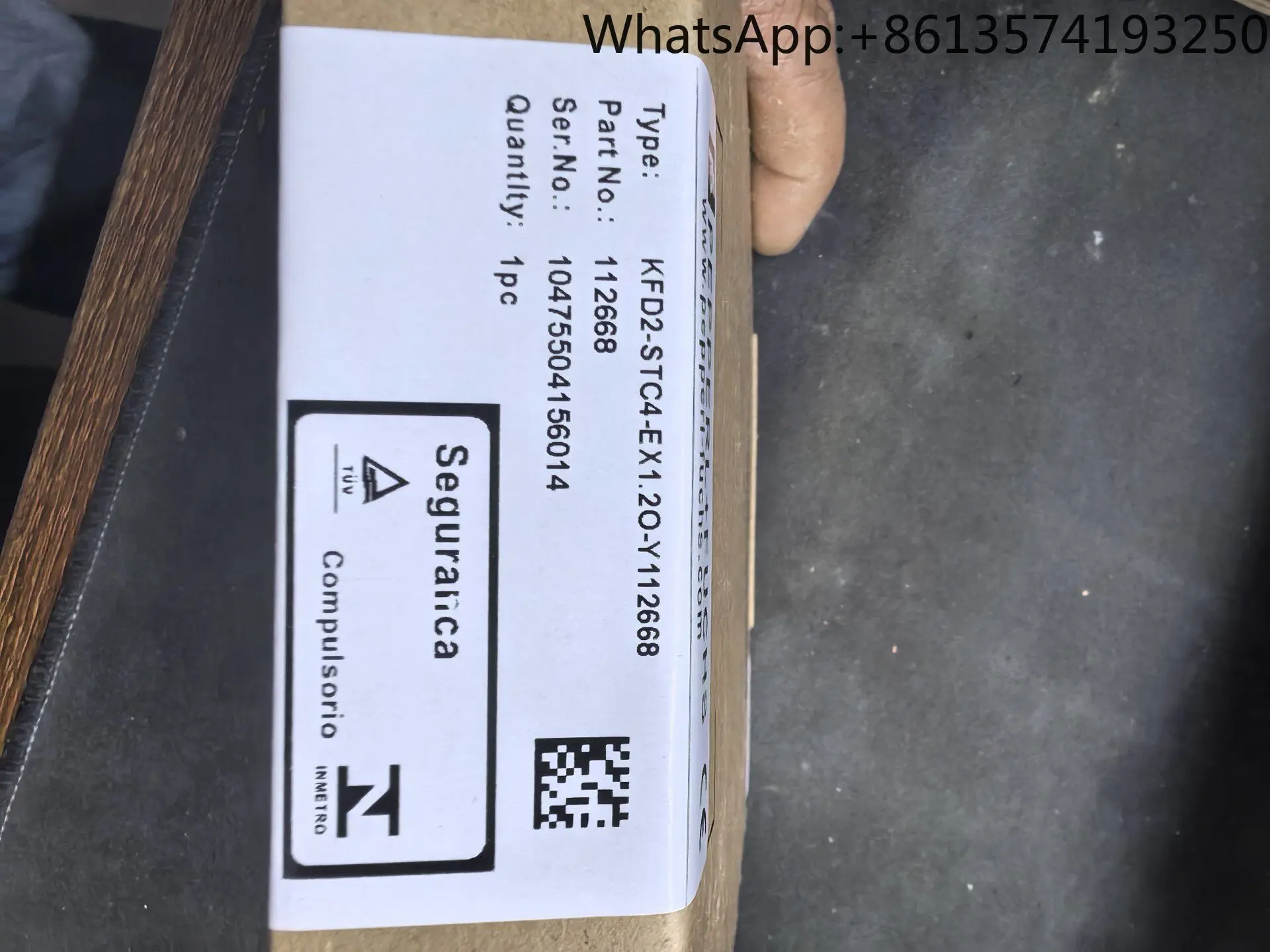 

Pepperl + Fuchs safety barrier KFD2-STC4-EX1.2O-Y112668in stock