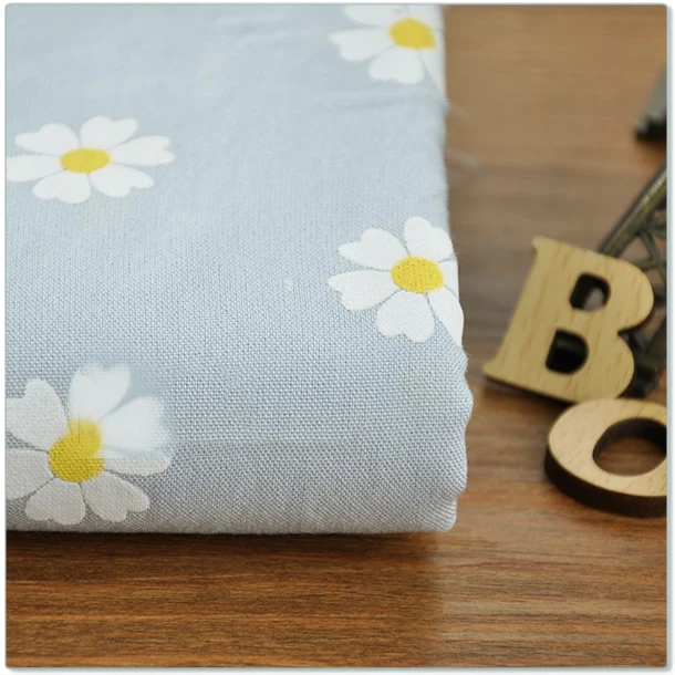 Six petal flower Pastoral Floral  Poplin Cotton Fabric DIY Children\'s Wear Cloth Make Bedding Quilt Decoration Home