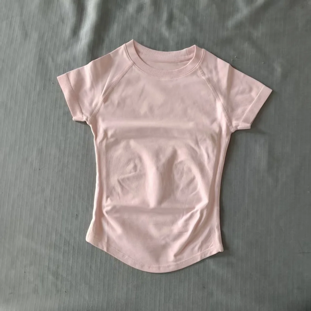 DF LOGO Short-Sleeve Sports T-Shirt  for Women,Impact Cropped Gym Top, Lightweight Yoga Top, Stretchy Athletic Tee image 4