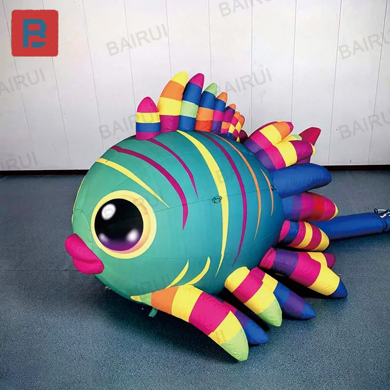 

Надувная рыба-клоун, красочная мультяшная модель, оснащенная электрическим феном, подходит для различных украшений.