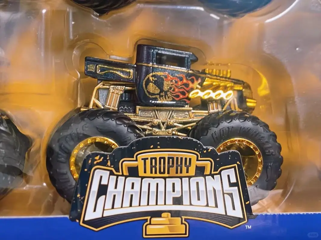 Hot Wheels Monster Truck 50th Anniversary Set-Big foot Gold Plated Limited Edition Alloy Car Models, Collectible Toy for Kids view 5