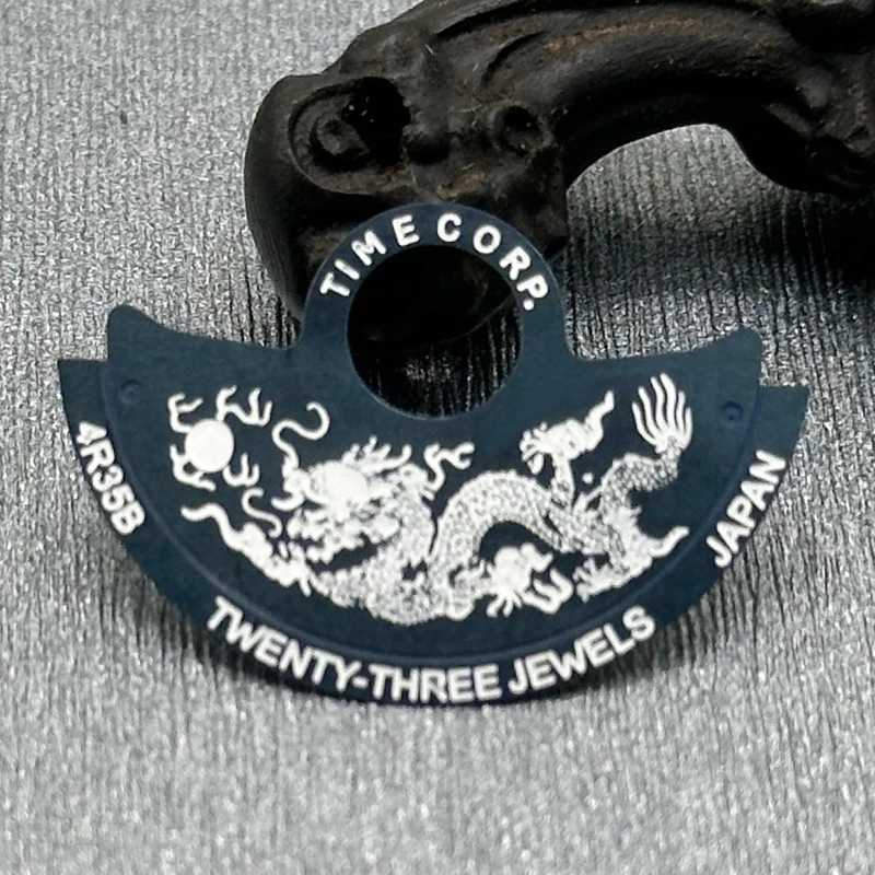61 verschiedene NH35 Automatik-Rotor-Patches im Hammer-Stil aus Metall für NH34, NH35, NH36, NH38, NH39, 4R und 7S Uhrwerke. – Detail 8