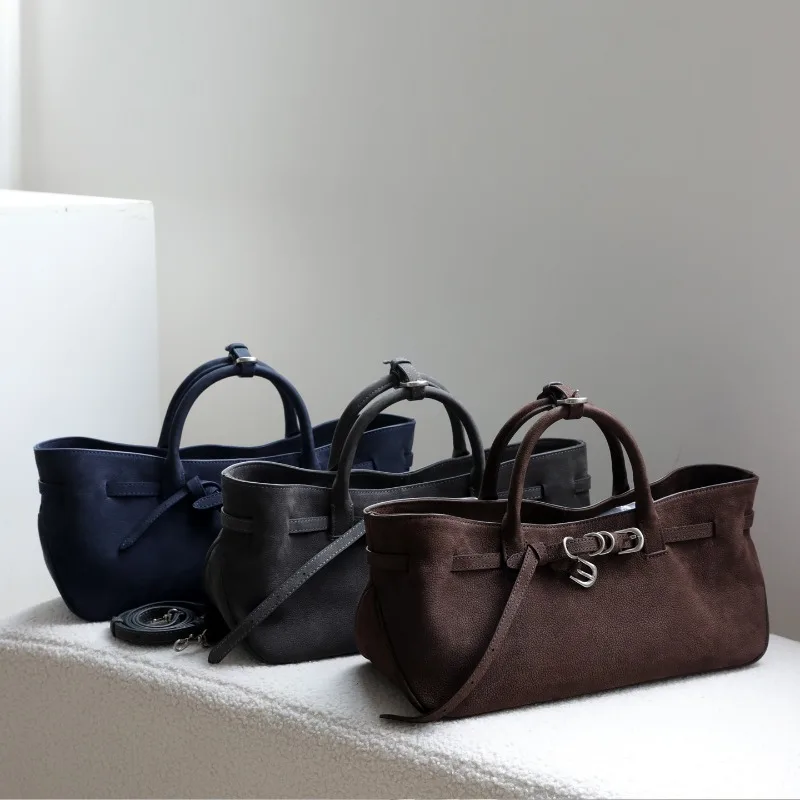 

Women's Frosted Cowhide Large Capacity Tote Bag Autumn Winter Maillard Bag Single Shoulder Commuting Armpit Bag