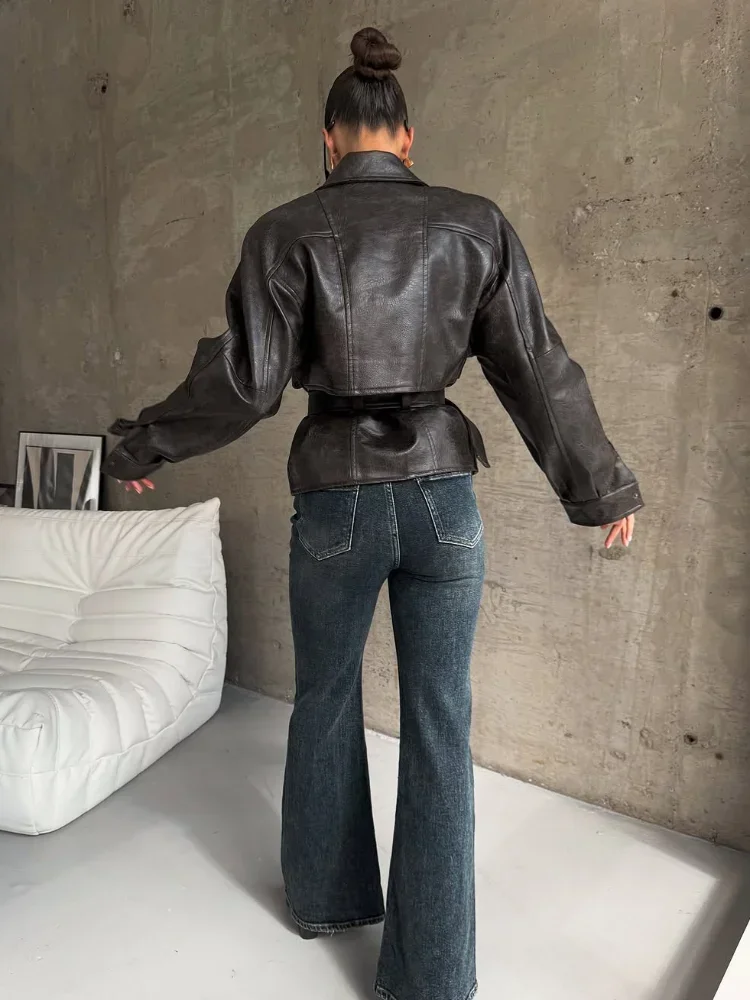 Solid Lapel Collar Leather Short Jacket Women Long Sleeve Belted Zipper Pocket Loose Outerwear 2025 New Autumn Daily Coats