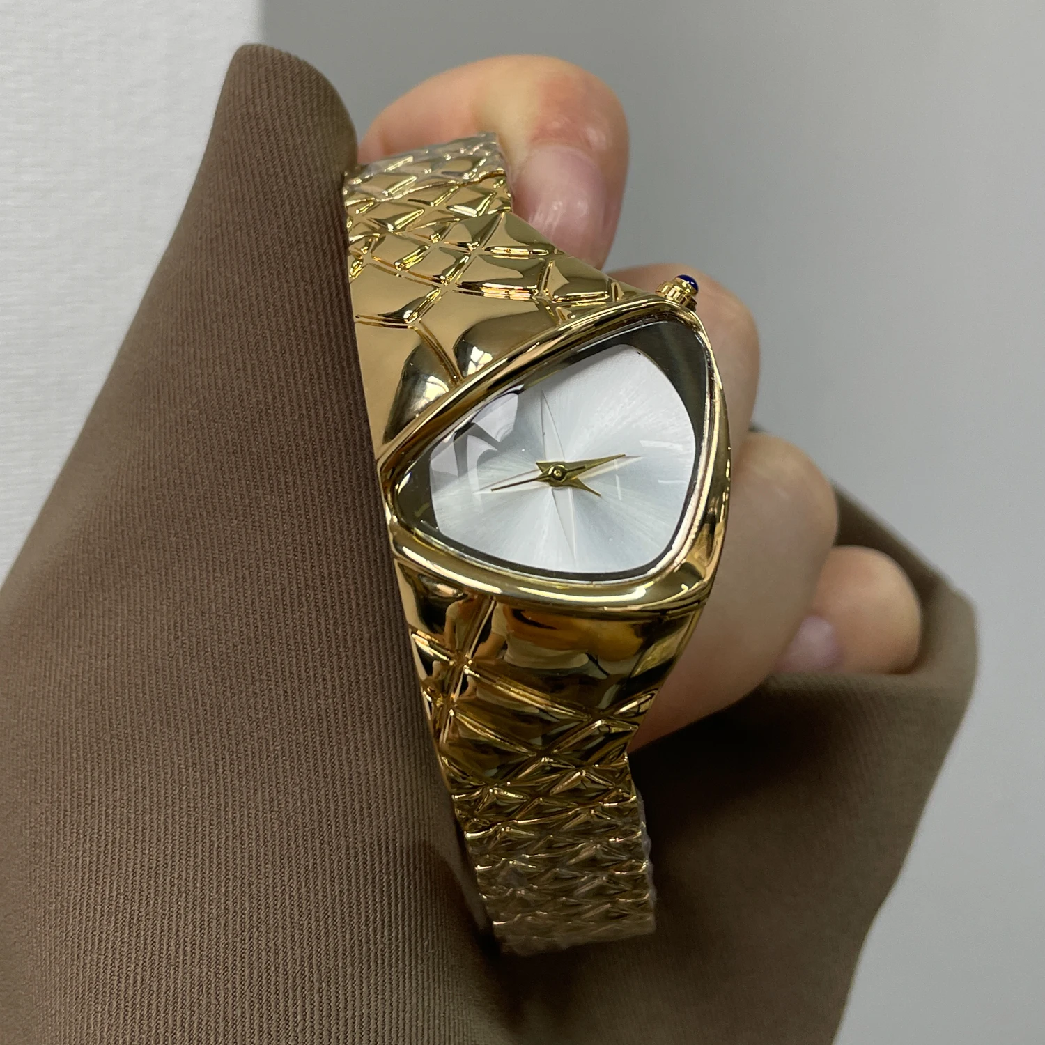 CILOA-Irregular Triangle Women Quartz Watch Gold Plaid Metal Bracelet Unique Elegant Dress Wristwatch-5973