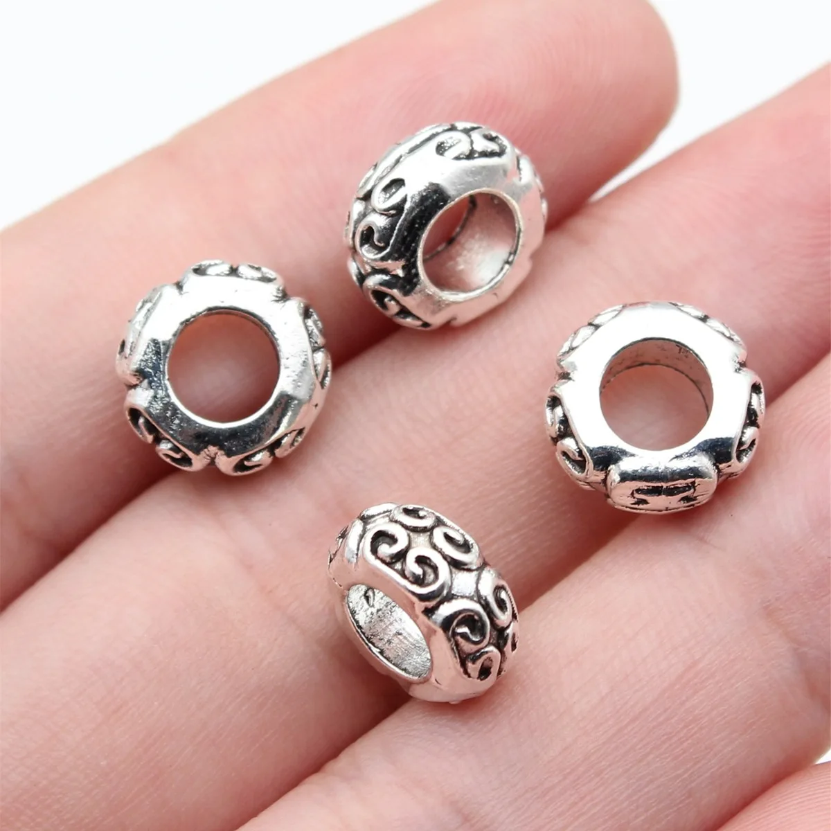 10pcs 11x11x5.3mm Antique Silver Color Carved Round Spacer Beads With Large Holes Vintage Jewelry Accessories