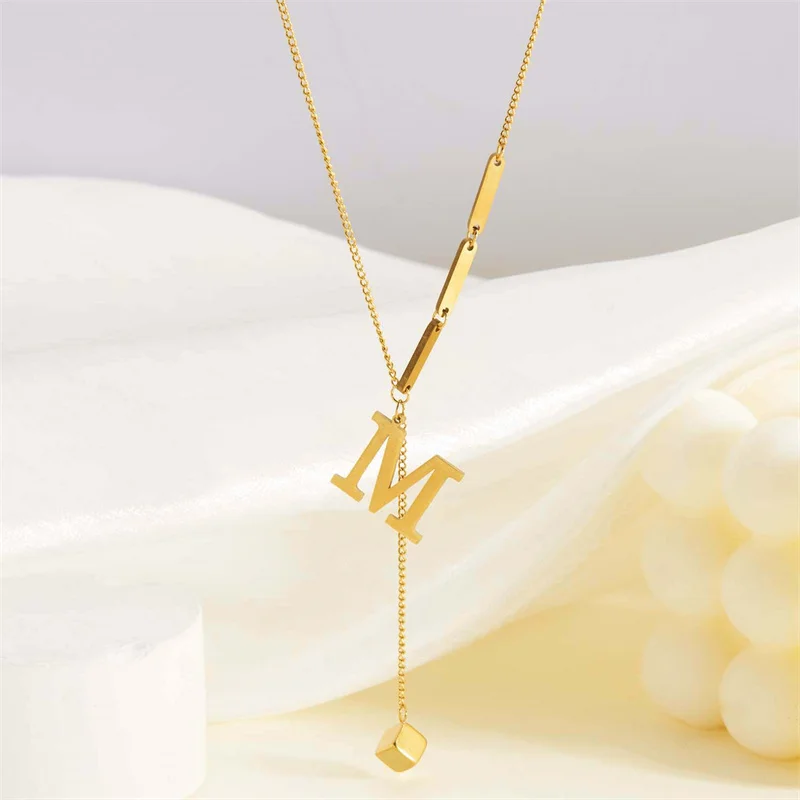 Punk A-Z Letter Initial Geometric Pendant Necklace for Women Silver Color Stainless Steel Choker Clavicle Chain Alphabet Jewelry