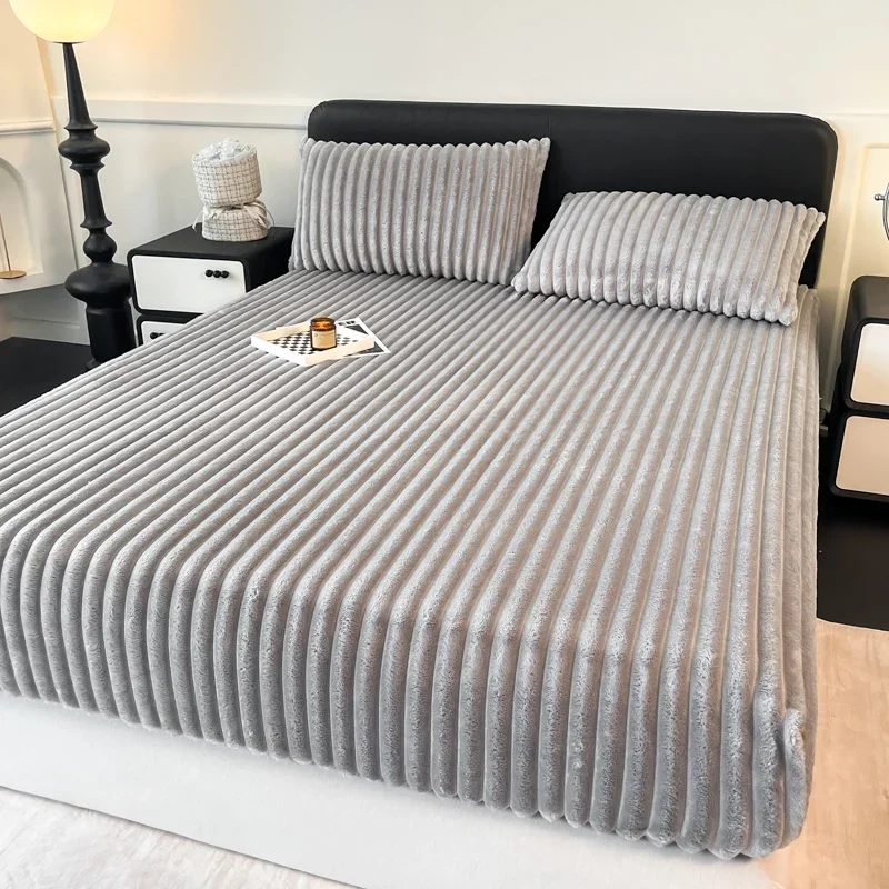 

2024 new double-sided rabbit velvet mattress 360-degree full-package protective mattress to prevent displacement