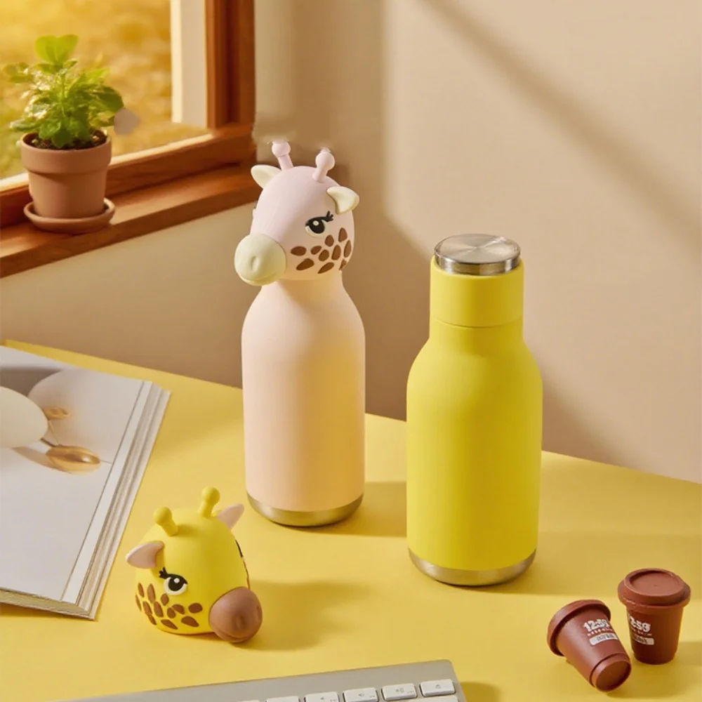 Cute Giraffe Insulated Water Bottle with Interchangeable Lid, Stainless Steel Kids Thermos for School & Travel