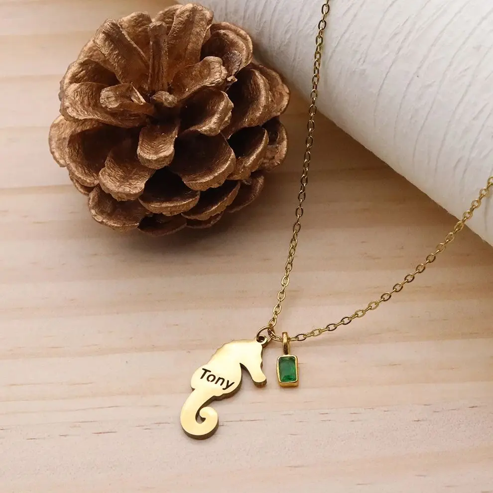 

Ожерелье-чокер Todorova с подвеской в виде морского конька из нержавеющей стали с именной гравировкой для женщин, летние украшения, подарки