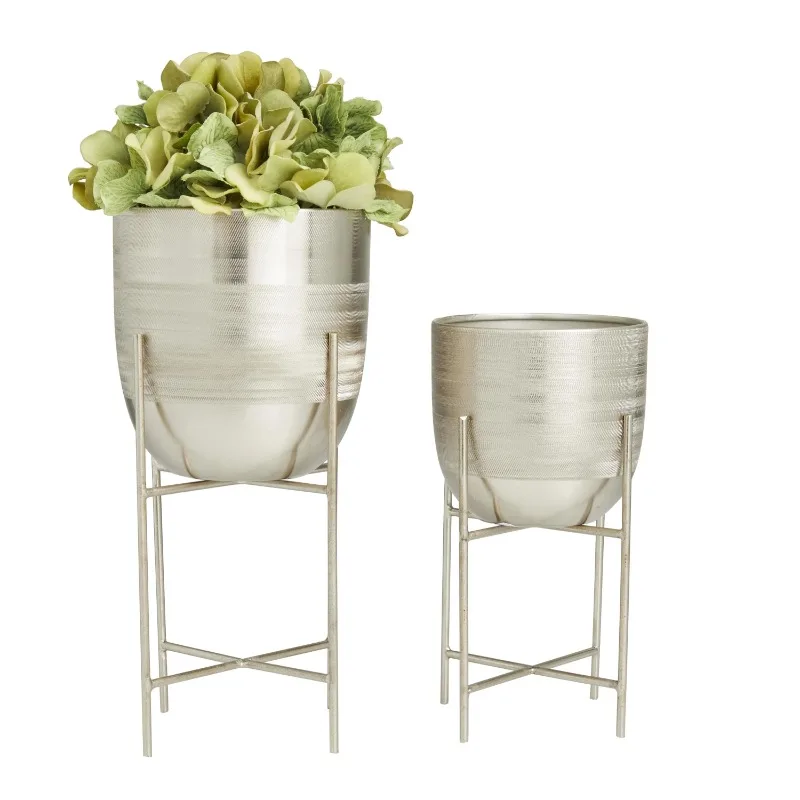 

6", 5"W Silver Metal Planter with Removable Stand (2 Count)