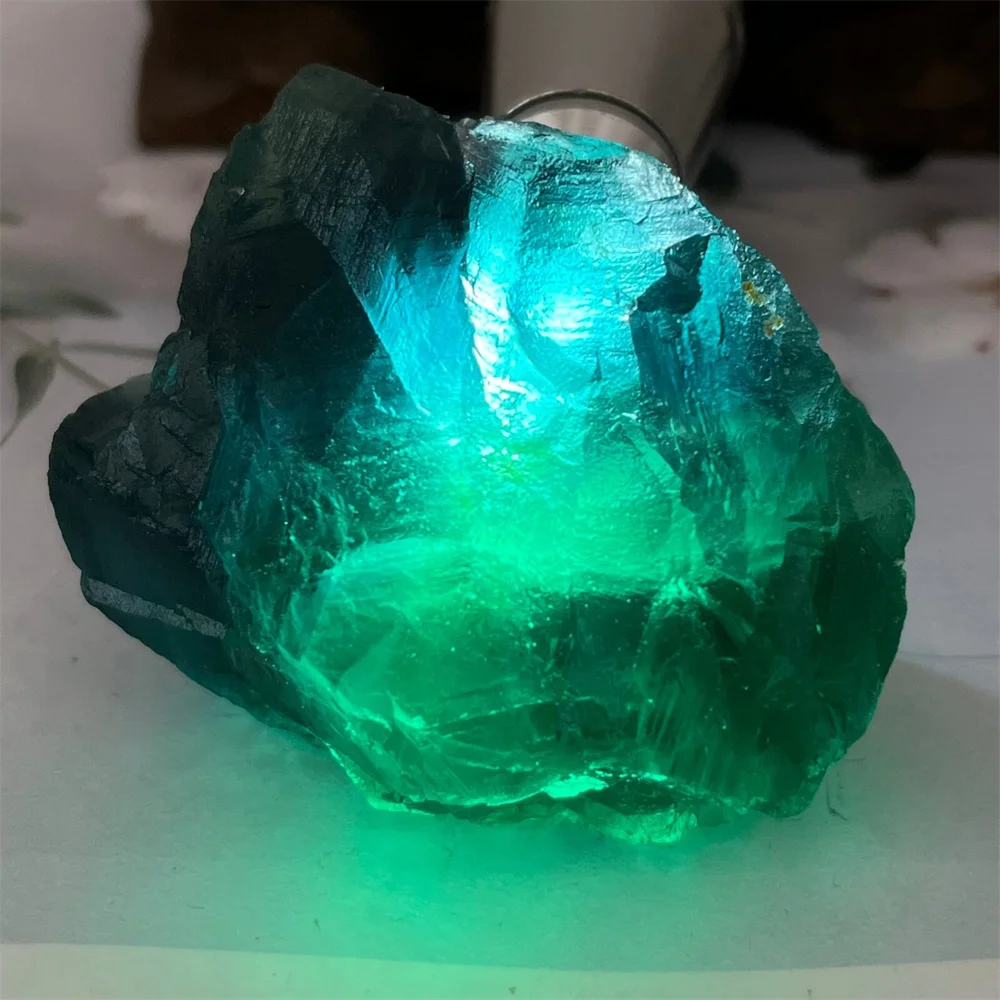 Natural Green Fluorite - Raw Stone, Energy Gem, Spiritual Healing, Gift, Aquarium Decoration, Demagnetization, Meditation