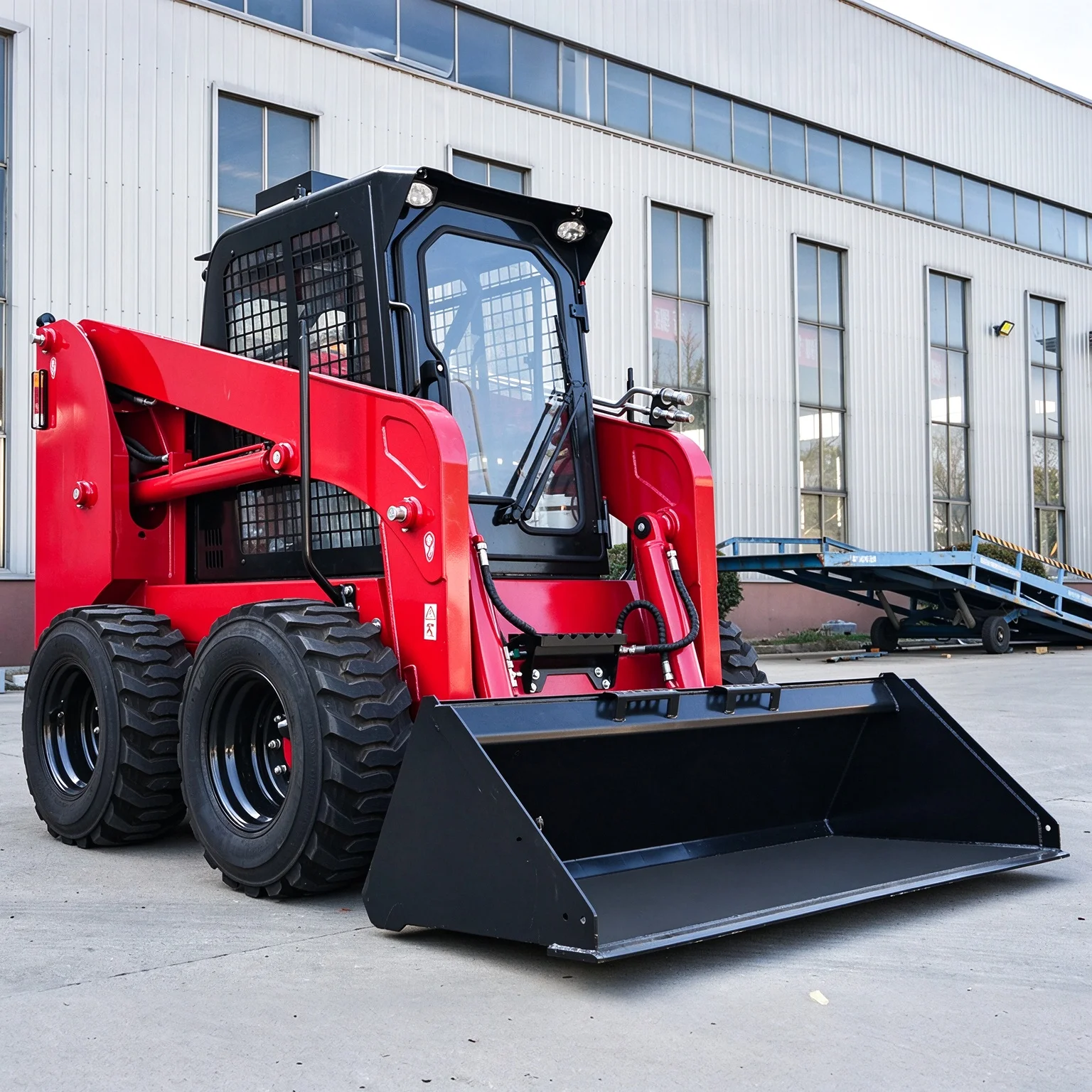 Heavy Duty Skid Steer Loader Enclosed Cab Large Frame Hydraulic CE EPA Customized Joystick Control Machine