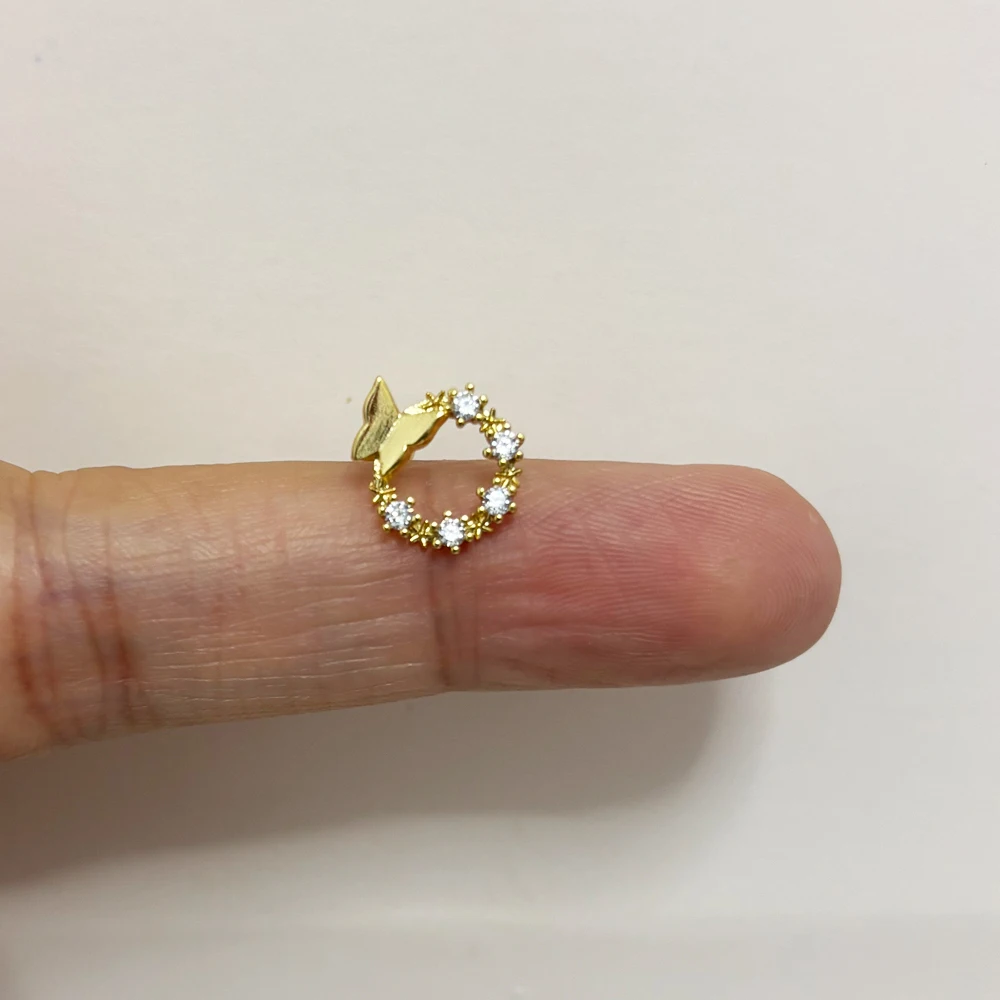 Leuke Koperen Zirkoon Cirkel Vlinder Stud Oorbel Vrouwen Goud Kleur Staal Helix Bar Oorkraakbeen Piercing Manchet Sieraden Groothandel