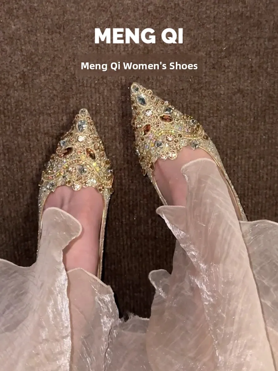 

Элегантные свадебные туфли цвета шампань на низком и высоком каблуке с кристаллами для невесты, новинка 2025 года, модный тренд
