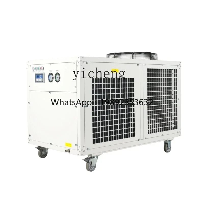 Ar condicionado F1 com compressor móvel, refrigeração integrada e resfriamento vertical.