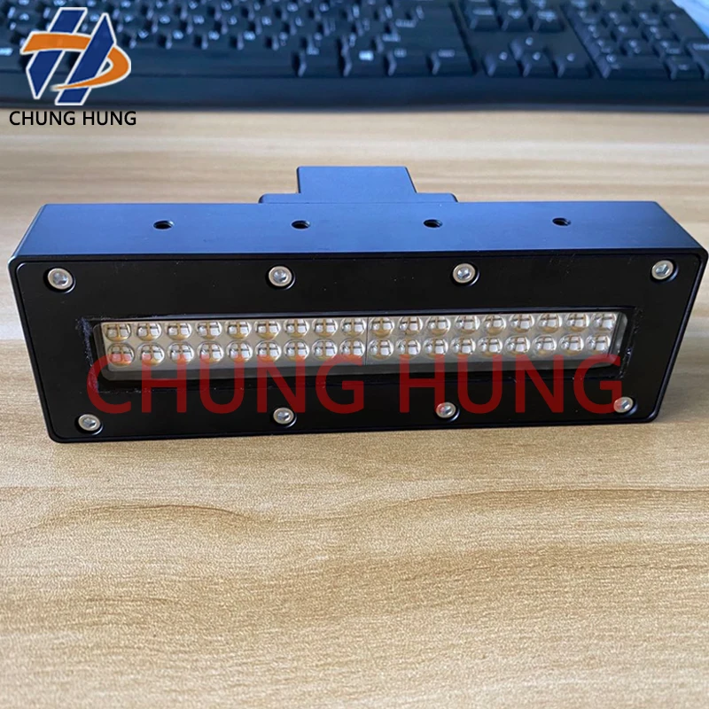 300 W wassergekühlter UV-Flachbettdrucker UV-LED-Tintenhärtungslampe Epson i3200/XT800/XP600/DX5/DX7 Düse UV-Härtungslampe