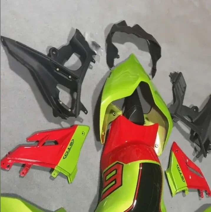 NEW Motorcycle Fairing Kit For Ducati Panigale V4 V4S 2022-2024 2023 ABS Injection Customized Fairings Kit