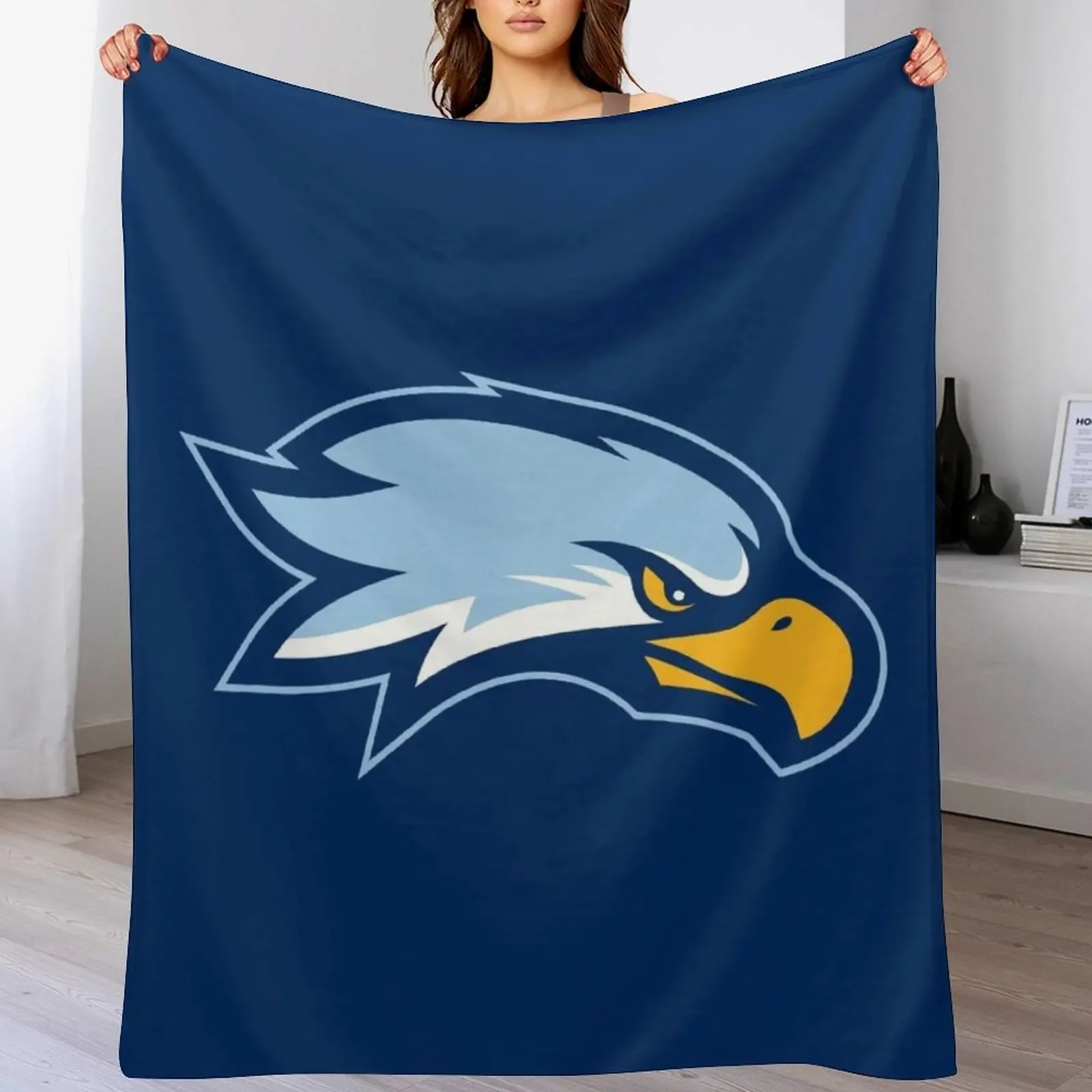 

The Roger Williams Throw Blanket Hairys Bed linens Flannel Travel Blankets