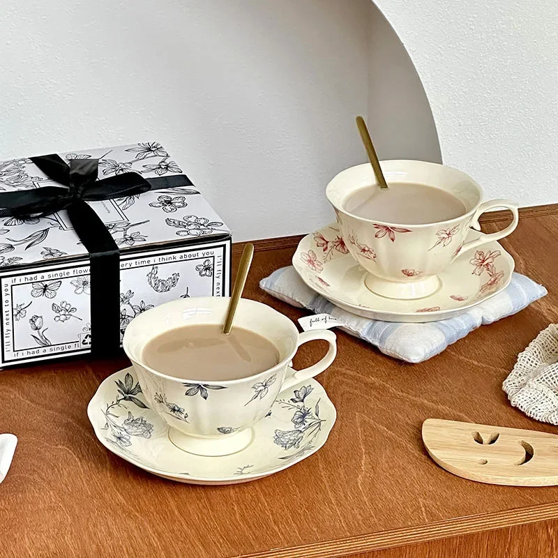 Ceramic High-end Coffee Cups Plates, French High-end Afternoon Tea Creative Cup, Exquisite Birthday Gifts for Girls As Souvenirs