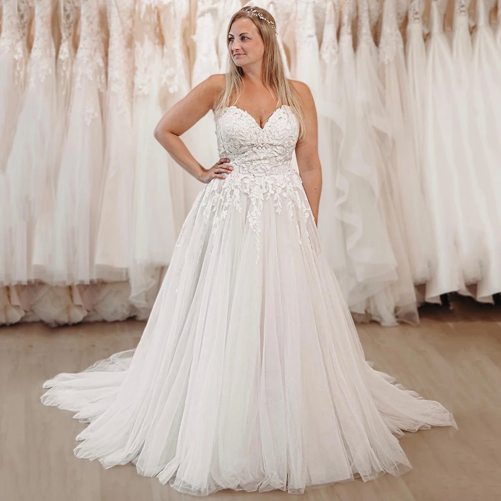 Simple Plus Size Wedding Gowns Sweetheart A-line Lace Bridal Gown Lace-up Bride Dress Customized Robe de Mariee