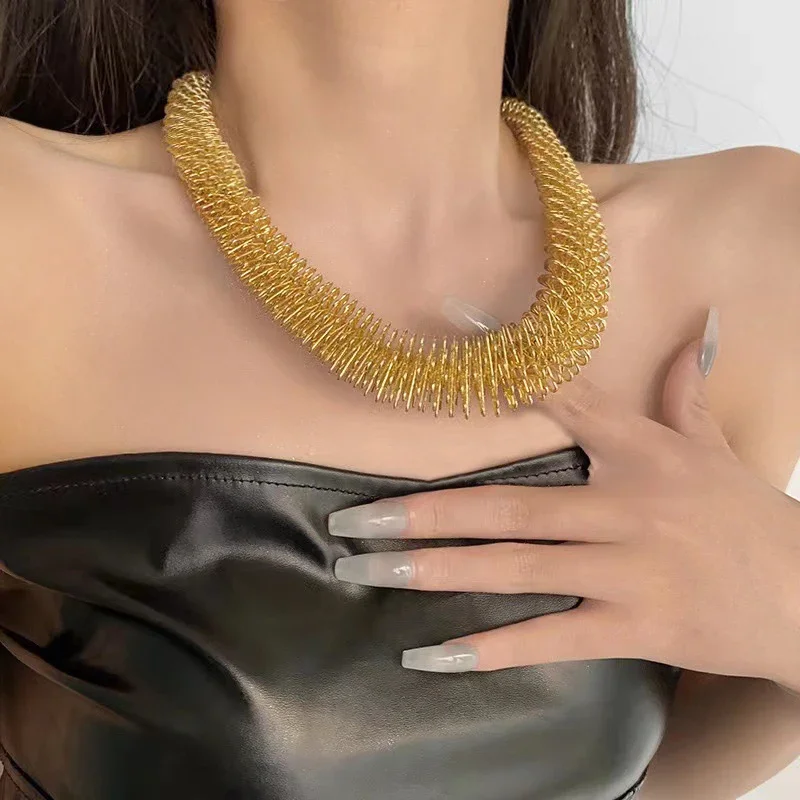 Punk Chunky Torques Spring Collar Choker Necklace for Women Exaggerated Gold Color Wire Thick Chain Necklaces Steampunk Jewelry