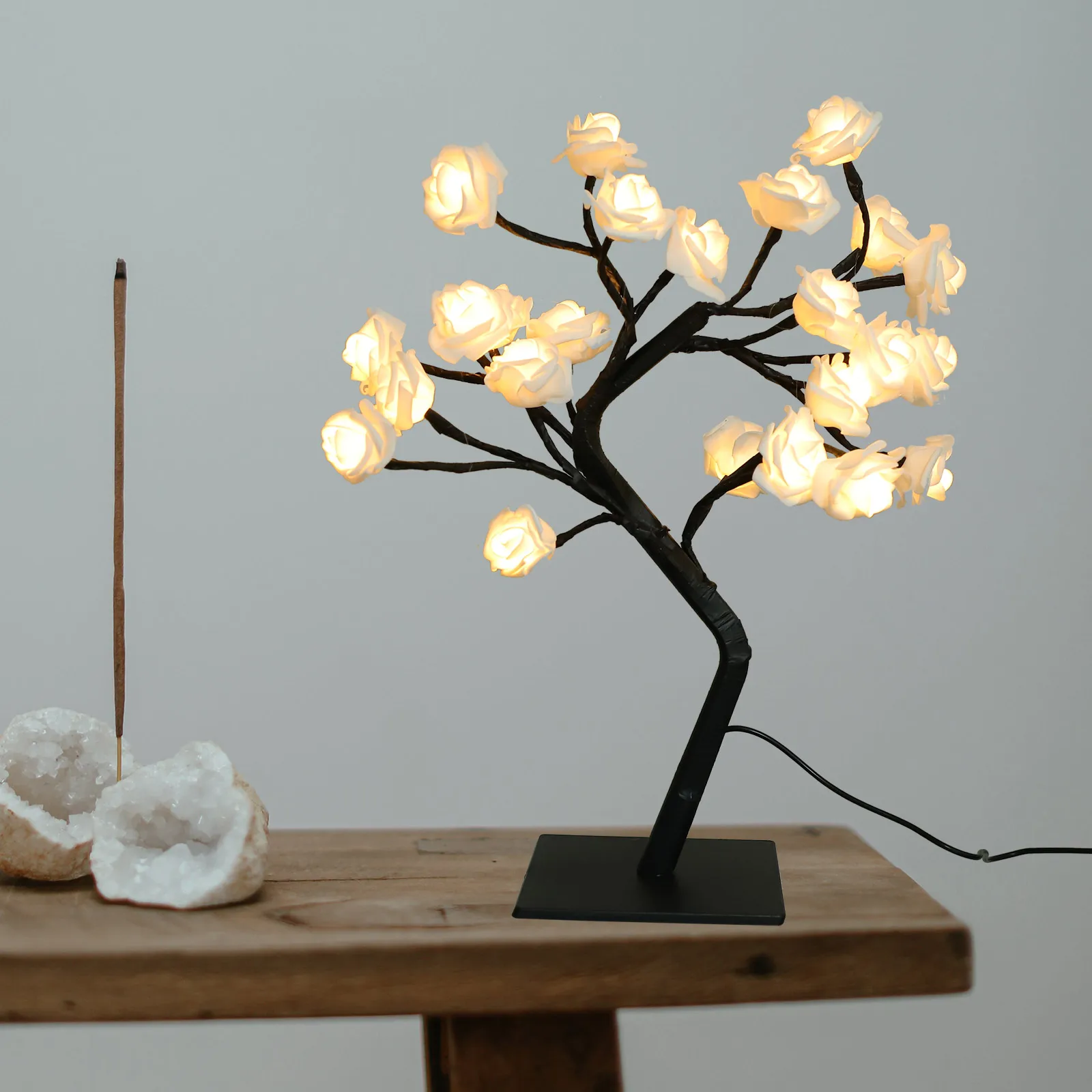 

Rose Table Lamp Beautiful Tree Shape LED Desk Lamps PVC Material Waterproof Bedroom Light Home Office Hotel Suitable Night Lamp
