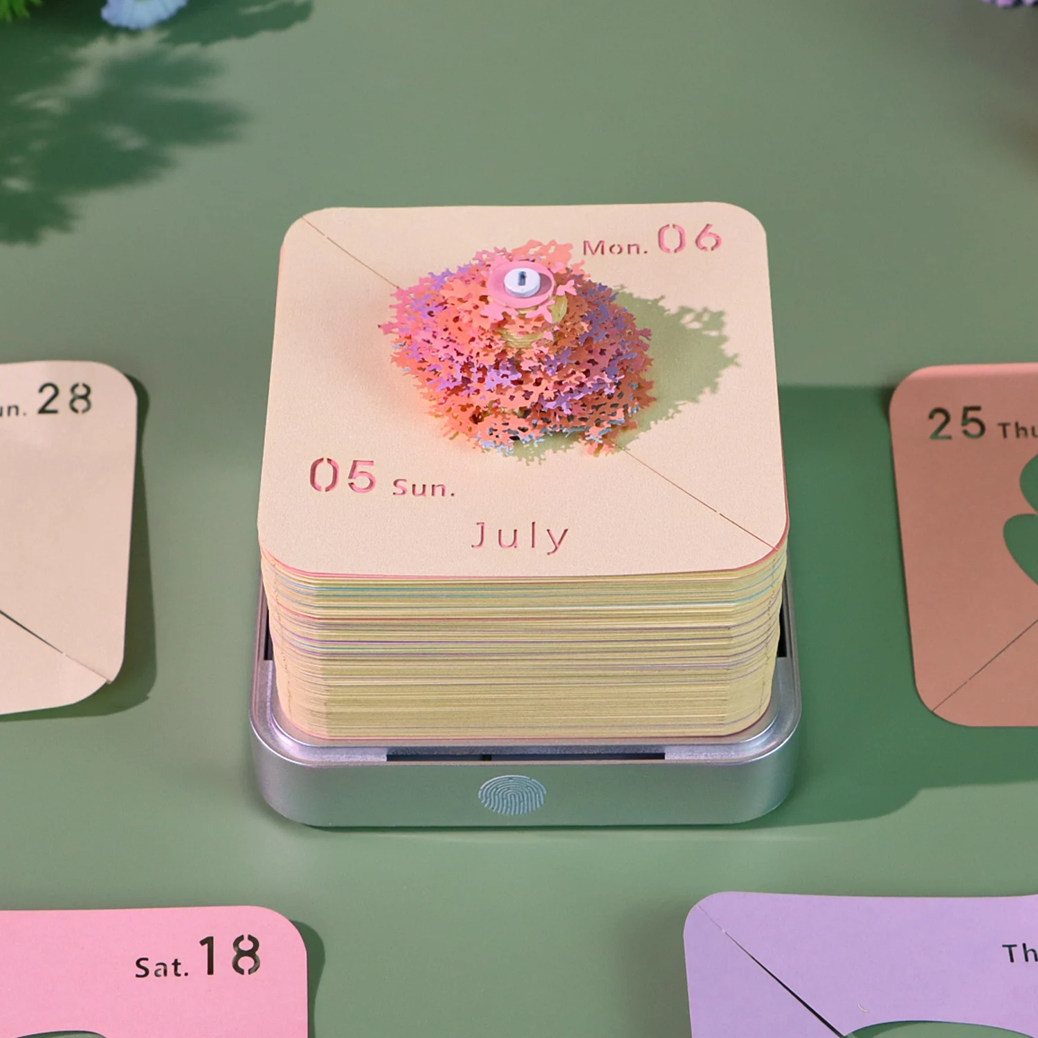 2026 Creative 3D Embossment - Tear-off Paper Carving Cube Desk Calendar Notebook for Home Office Desktop Decor & Daily Use