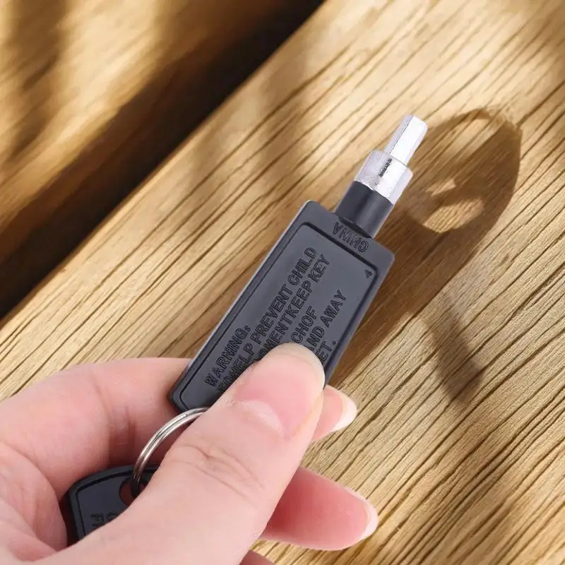 2Pcs 4.5MM COLOR RANDOM Freezer Refrigerator Door Key Lock