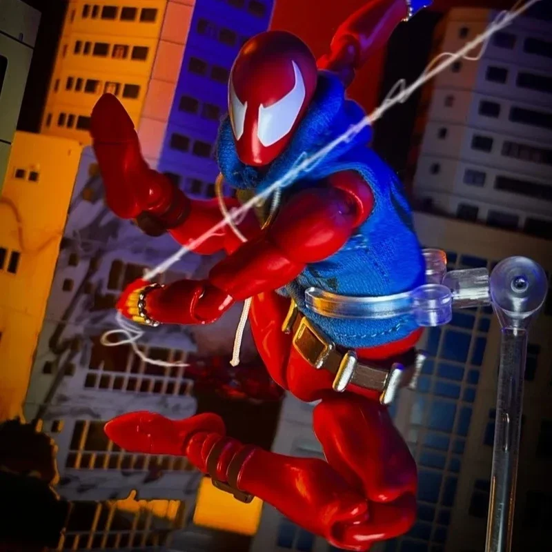 En stock CT186 Scarlet Spider Man Anime figura de acción moda exquisita decoración de escritorio juguete sorpresa niño juguete de cumpleaños regalos