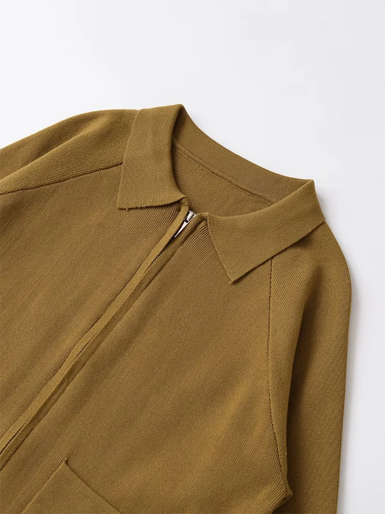 Nieuw damesmodieus, veelzijdig, elegant, eenvoudig effen gebreid vest met revers en lange mouwen in Europese stijl.