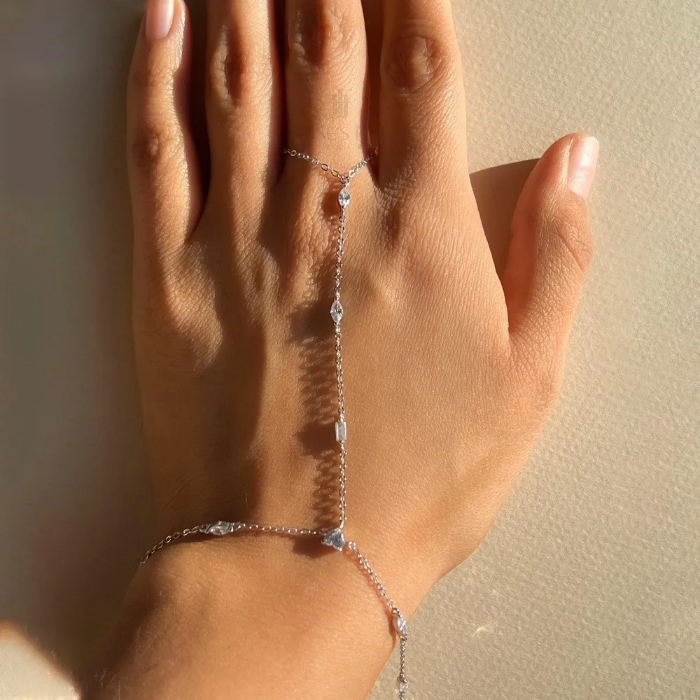 Scattered Rhinestone Hand Chain for Women Slave Bracelet Sparkly Elegant Chic Glam Minimalist Party Jewelry Gift Box Packaging