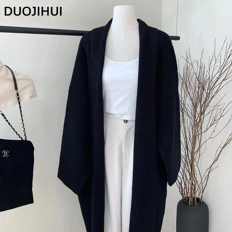 Duojihui เสื้อสเวตเตอร์ถักสำหรับสาวออฟฟิศ, เสื้อคาร์ดิแกนแขนยาวทรงหลวมสไตล์เกาหลี