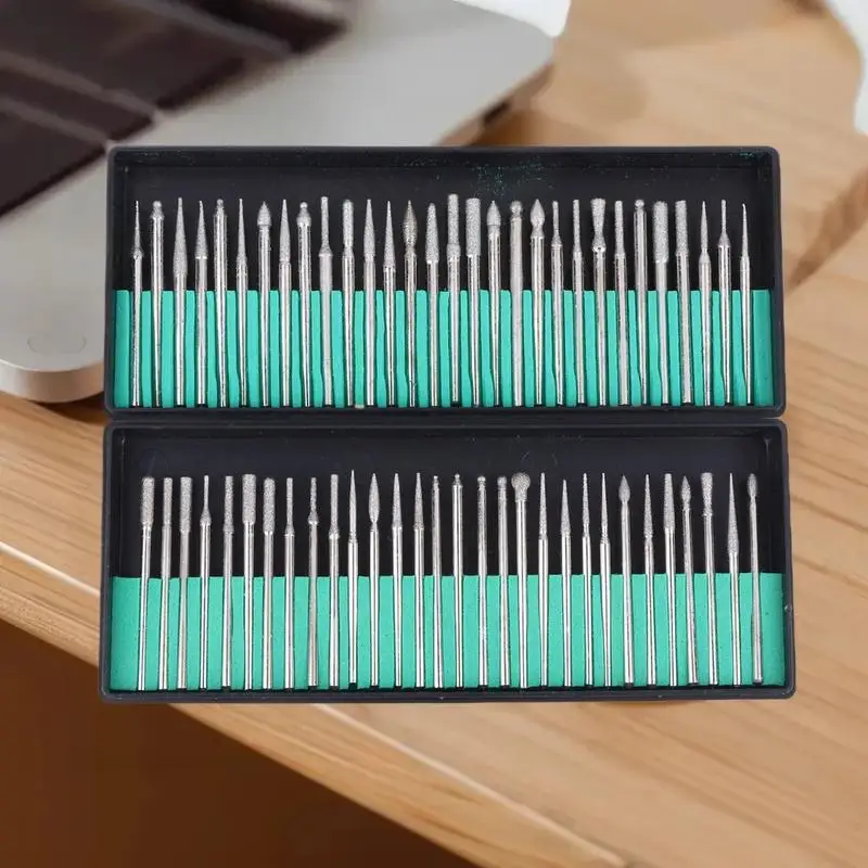 

Универсальный набор вращающихся инструментов с алмазными шлифовальными головками и сверлами