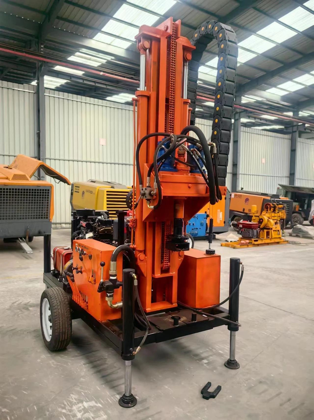 맞춤형 180m 200m 유압 디젤 엔진 수중 시추기