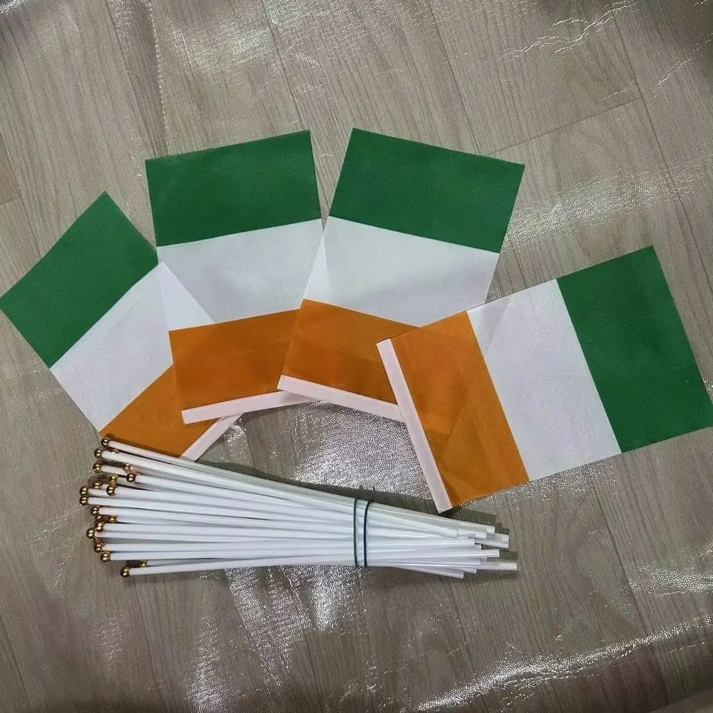 Ivory Coast hand flag 14x21cm minihand flag Polyester Fade-Resistance Côte d'Ivoire Hand Waving Flag with Flagpole for Events