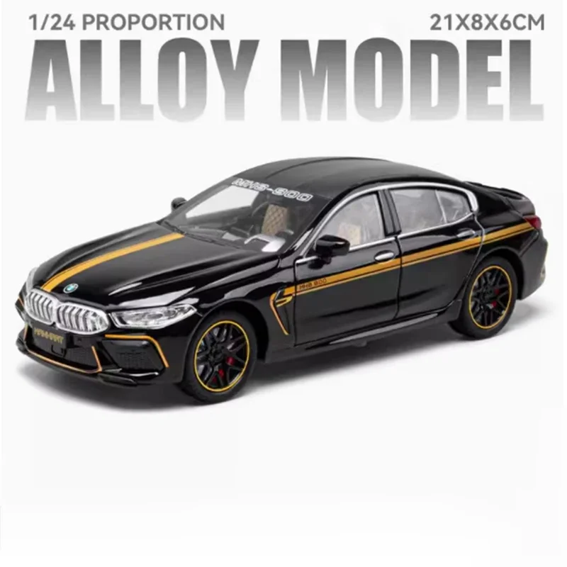 Similation 1:24 BMW M8 Supercar modello di auto in lega suono e luce tirare indietro pressofuso giocattolo per bambini da collezione regalo di compleanno