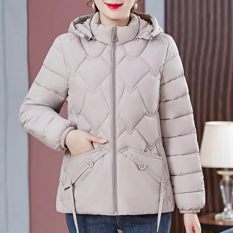 2023 New Women's Light Down Cotton-padded  Fashion Mom Hooded Short Winter Warm Loose Casual Coat Female Tide 5XL.
