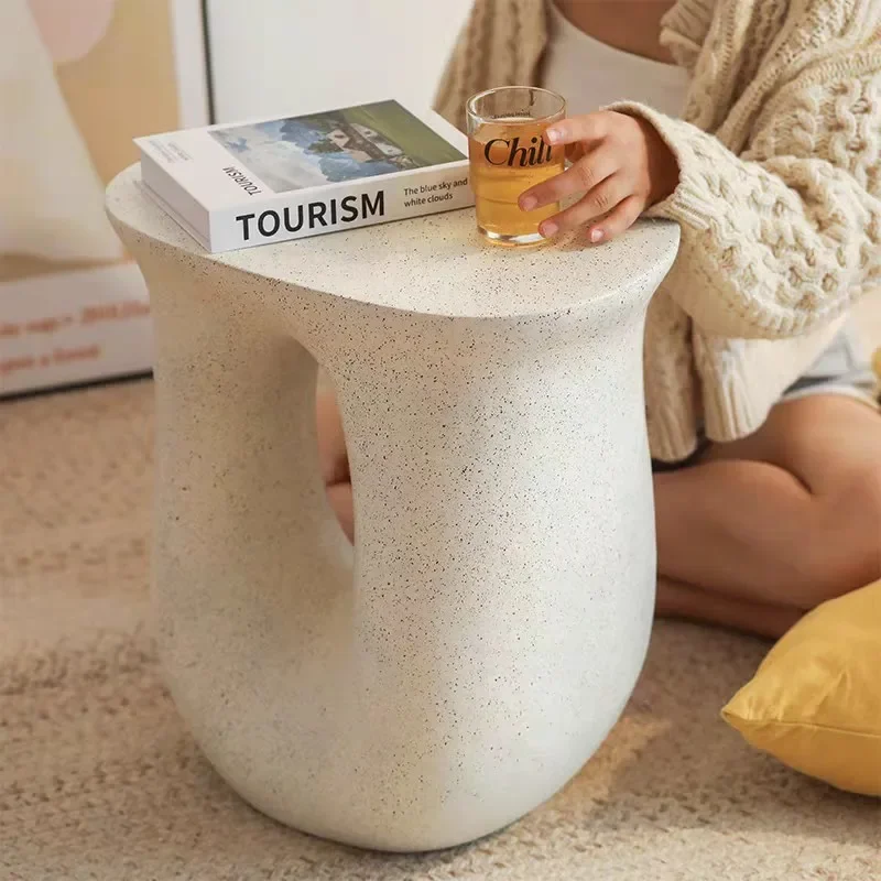 Creative U-Shaped Geometric End Table - Lightweight, Artistic Coffee Table & Nightstand, Stand-Out Bedroom Decor Accent Piece image 2