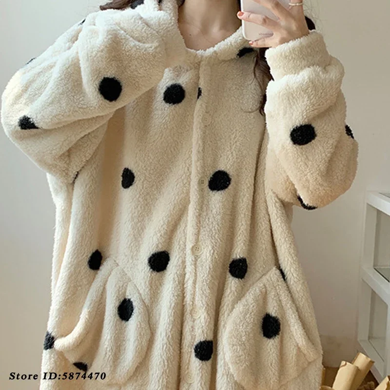 Women's Flannel Bathrobe Hooded Nightgown Winter Thickened Warm Sleepwear Nightdress Loose Coral Fleece Home Wear Loungewear