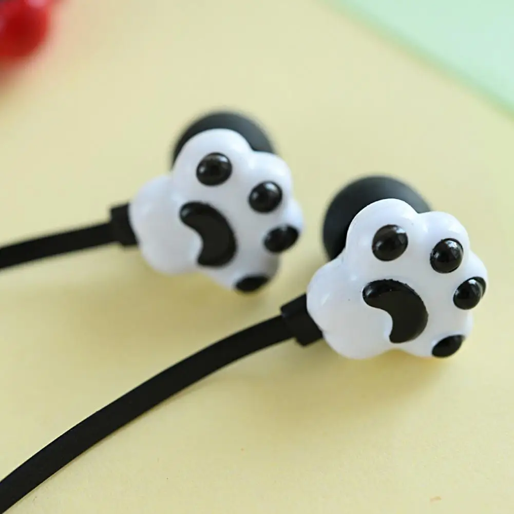 Wired Earbud High Fidelity Deep Bass Lightweight Cartoon Cat Paw 3.5mm Stereo Sports In-ear Earbud With Microphone Doing Sports