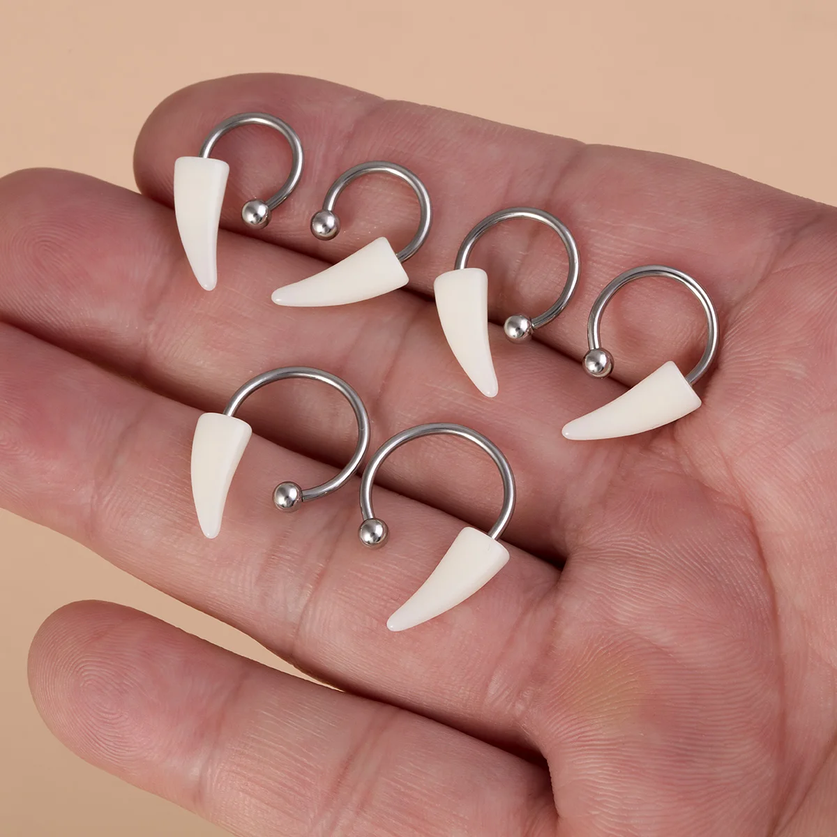 1pc Vampire Fangs Acrylic Lip Ring Ear Lip Hoop Mouth Piercing Punk Cartilage Daith Tragus Earrings Unisex Body Piercing Jewelry