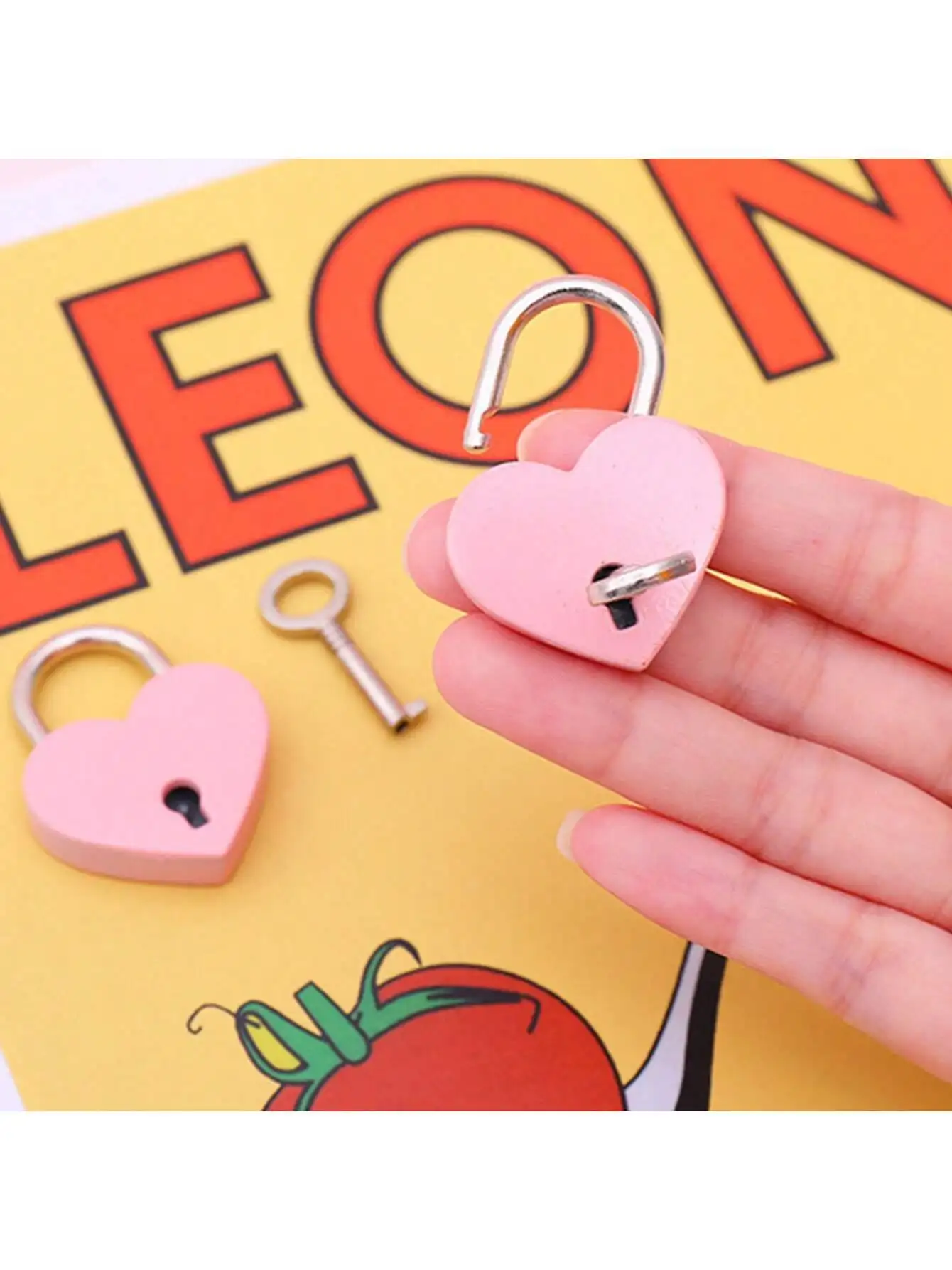 1 Stück herzförmiges kleines Vorhängeschloss